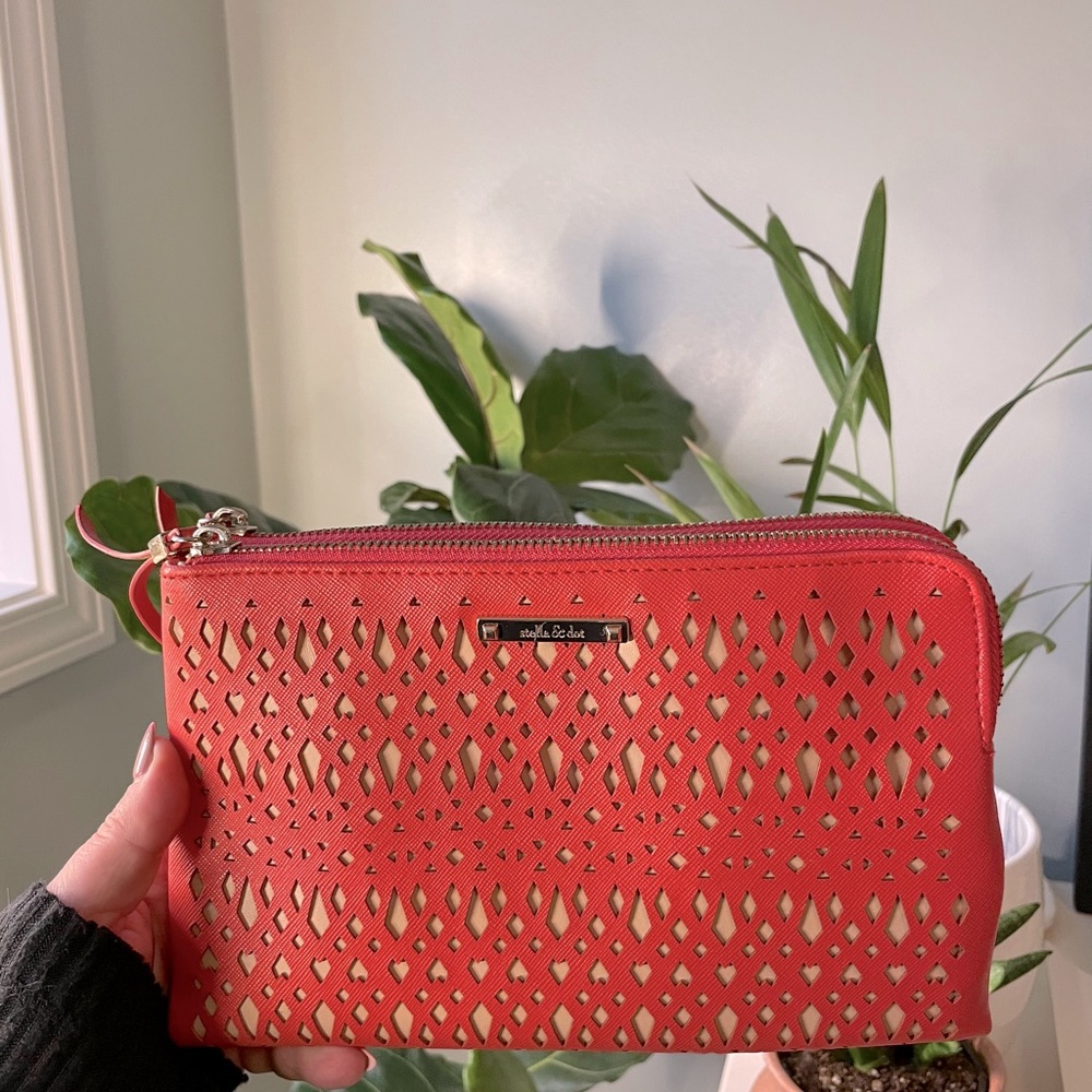 Stella & Dot clutch/wallet